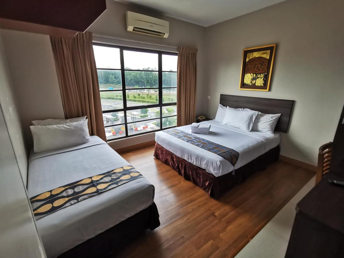 Goodhope Hotel Shah Alam Dış mekan fotoğraf